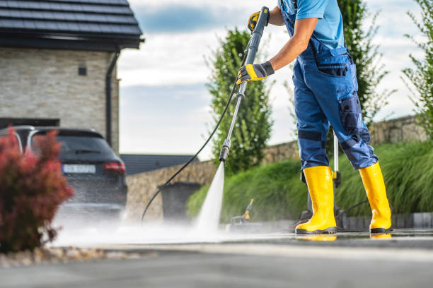 Professional Pressure Washing in Forest City, FL